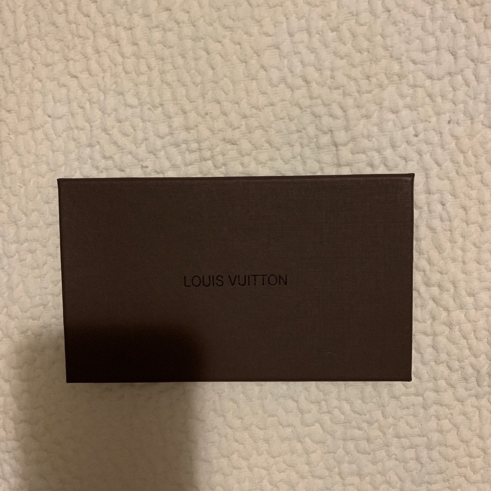 Louis Vuitton small flat box